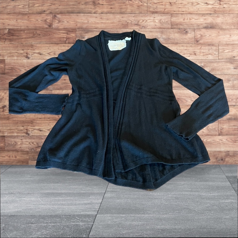 Angel of the North Anthropologie Black Open Front Sweater Cardigan Size Medium
